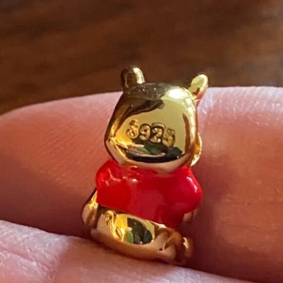 Winnie the Pooh Charm S925 - Picture 4 of 10